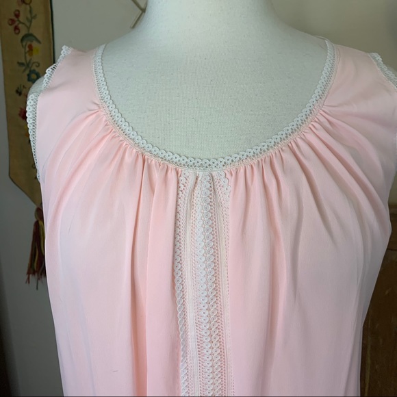 Vintage handmade nightgown and robe set - Picture 3 of 13